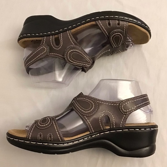 Clarks 8 Lexi Q Walnut Women’s Leather Footbed Sandals Brown Comfort Shoes - Picture 10 of 12